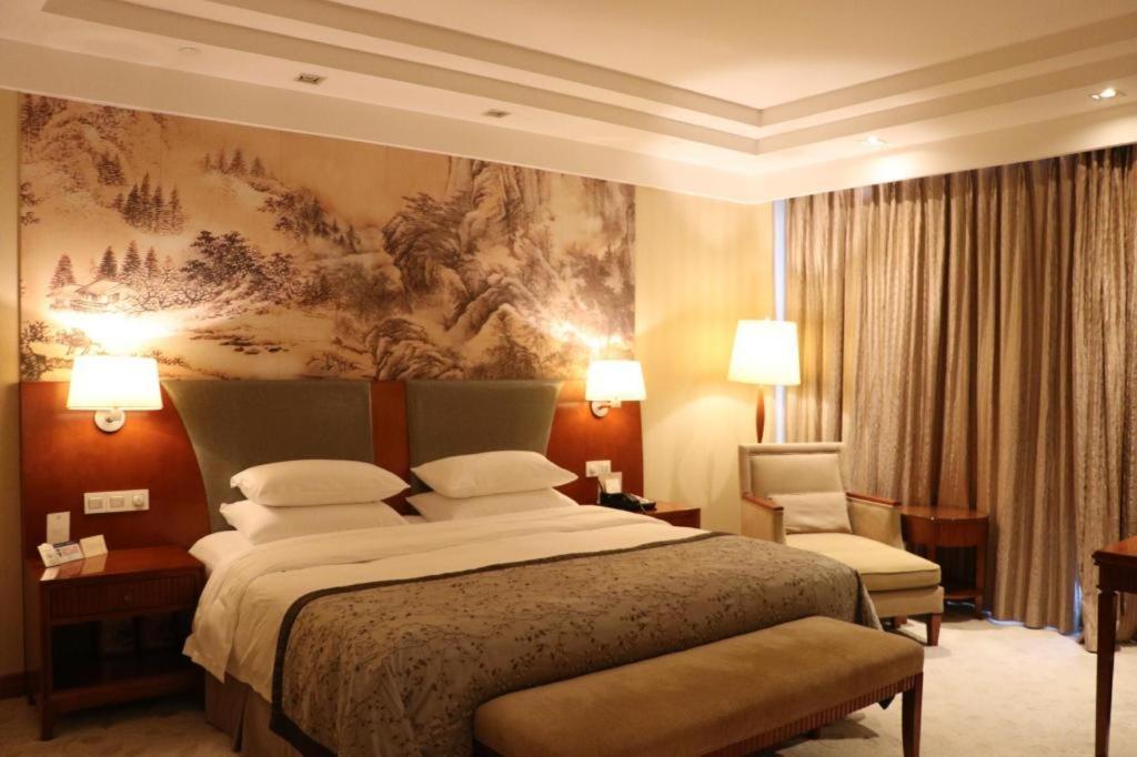 New Century Grand Hotel Ninghai Jinhai Exterior photo
